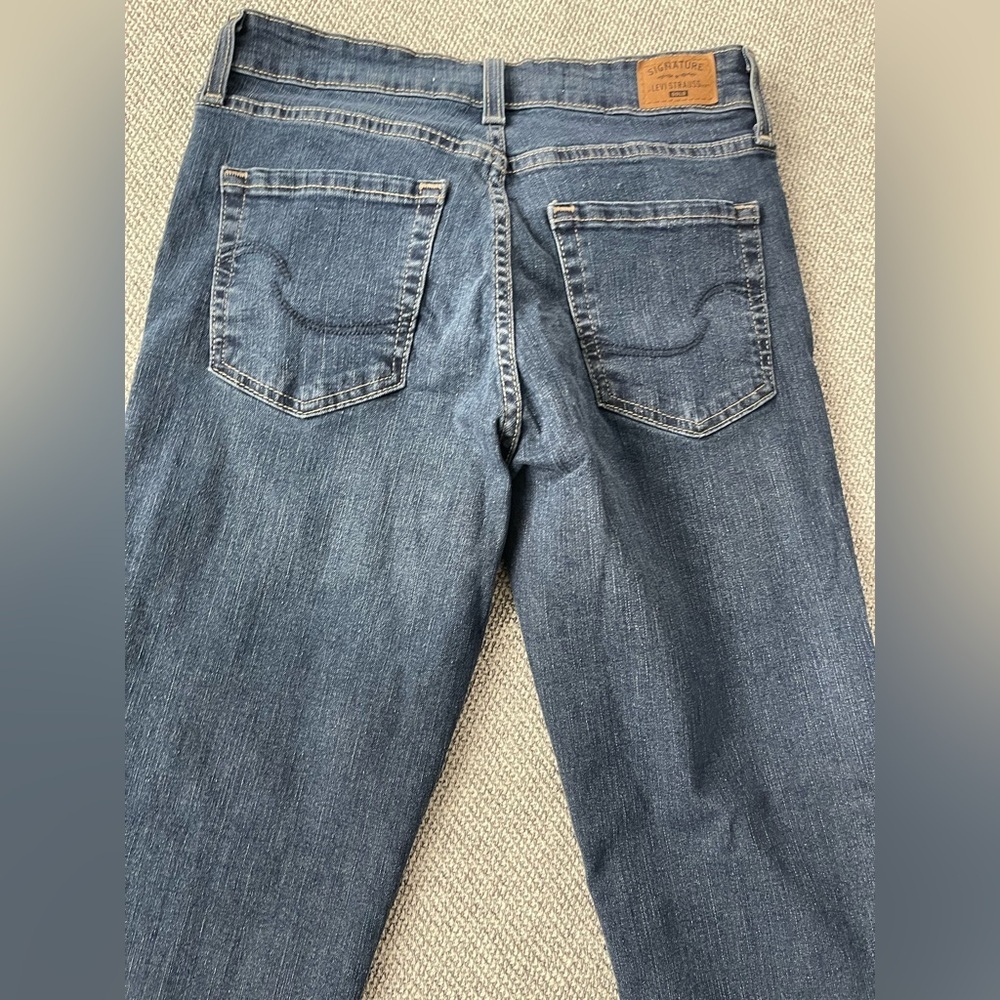 Levis Signature Midrise Bootcut Jeans Dark Indigo W26 - Picture 8 of 14